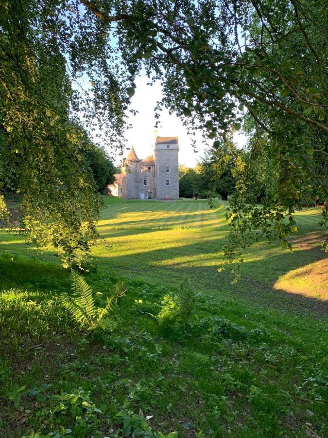 Branxholme Castle Bed & Breakfast Хауик Екстериор снимка